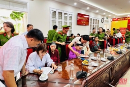 Khảo sát thông tin mộ liệt sĩ và thu nhận mẫu ADN cho thân nhân của liệt sĩ chưa xác định được thông tin