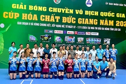 Xi măng Long Sơn Thanh Hóa ngược dòng giành chiến thắng trận ra quân giai đoạn II Giải VĐQG 2024