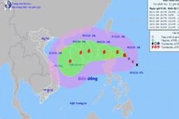 Cơn bão Yinxing đang hoạt động trên vùng biển phía Đông Bắc đảo Luzon