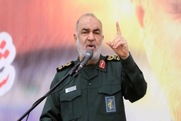 Iran “sẵn sàng cho mọi cuộc chiến”