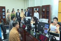 Từ 1/4, tiếp nhận hồ sơ cấp đổi, cấp lại Giấy phép lái xe tại 9 điểm công an cấp xã   