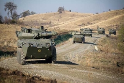 Xe tăng B1 Centauro của Ý bị kẹt gần Lviv trong cuộc chiến của Ukraine