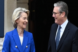 EU và Anh áp đặt thêm lệnh trừng phạt đối với Nga