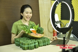 Cô gái gen Z đưa nem chua xứ Thanh “lên sóng”