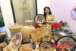 Đồng hành cùng phụ nữ trên hành trình phát triển kinh tế