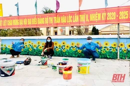 Tuổi trẻ thị trấn Hậu Lộc “làm đẹp” cho làng quê