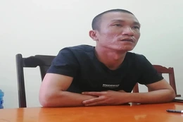 Tạm giữ hình sự đối tượng dùng xăng đốt nhà người yêu cũ