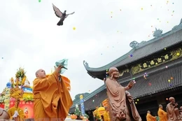 Thư chúc mừng Đại lễ Phật đản PL.2565 - DL.2021 của Tỉnh ủy, HĐND, UBND, Ủy ban MTTQ Việt Nam tỉnh Thanh Hóa