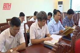 Vĩnh Lộc công bố sách lịch sử Đảng bộ huyện (1930 – 2020)