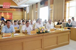 Phát động và tiếp nhận kinh phí hỗ trợ người có hoàn cảnh khó khăn tham gia BHYT