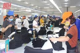 Nguy cơ thiếu lao động ngành may, da giày
