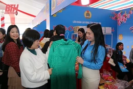 Để mọi người, mọi nhà đều có tết đầm ấm, đủ đầy