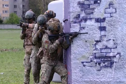 Quân đội Romania mô phỏng chiến tranh đô thị, tăng cường khả năng sẵn sàng chiến đấu