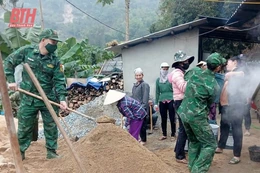 Người lính biên phòng xây nhà giúp dân nghèo Mường Lát