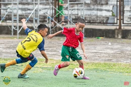 Giải Bóng đá Nhi đồng Báo Thanh Hoá lần thứ IV: Rực lửa trận “chung kết sớm” lứa tuổi U10