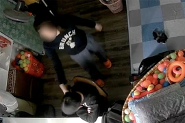 Vụ “tâm thư” kêu cứu của bé trai ở Hà Nội: Tổng đài 111 vào cuộc