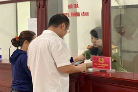Khắc phục tình trạng công dân không đến nhận hộ chiếu đúng hẹn