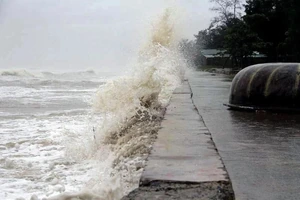 Công điện về việc ứng phó với áp thấp nhiệt đới trên biển Đông