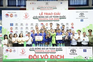 Việt Hùng Thanh Hoá lần đầu tiên vô địch Giải bóng đá U9 toàn quốc