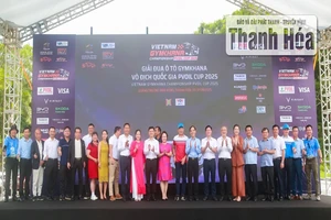 Khai mạc Giải đua ô tô Gymkhana Vô địch Quốc gia