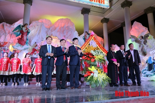 Chủ tịch UBND tỉnh Nguyễn Đình Xứng dự Lễ Giáng sinh năm 2018