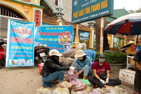Mỗi cân khoai, một tấm lòng