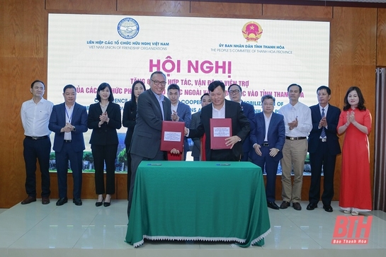 Ký kết  hơn 9,64 triệu  USD  triển khai các dự án Phi chính phủ trên địa bàn Thanh Hóa