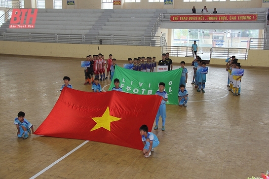 4 đội bóng mạnh tranh tài tại Giải Bóng đá U11 tứ hùng - Cúp Việt Hùng Sport 2023