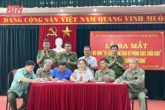 Phường Hàm Rồng ra mắt  “Tổ Liên gia an toàn PCCC” và “Điểm chữa cháy công cộng”