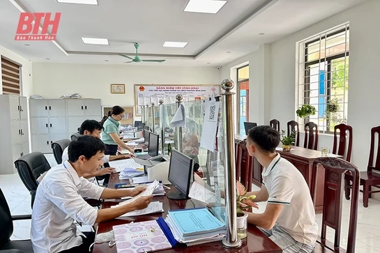 “Tự soi, tự sửa” để xây dựng tổ chức Đảng, đảng viên vững mạnh