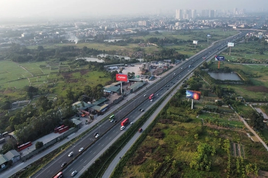 Phó Thủ tướng: Sớm nâng cấp các tuyến đường bộ cao tốc đã được đầu tư, khai thác