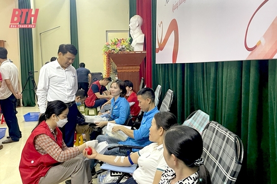Quảng Xương: Gần 1.500 người tham gia Ngày hội hiến máu tình nguyện năm 2024