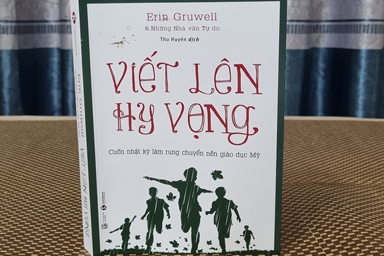 Viết lên hy vọng - Cuốn nhật ký đã làm rung chuyển nền giáo dục Mỹ