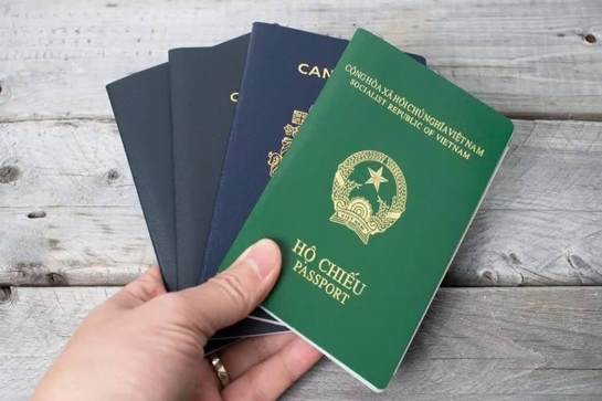 Bộ Tư pháp đề xuất “nới lỏng” chính sách nhập tịch, trở lại quốc tịch Việt Nam