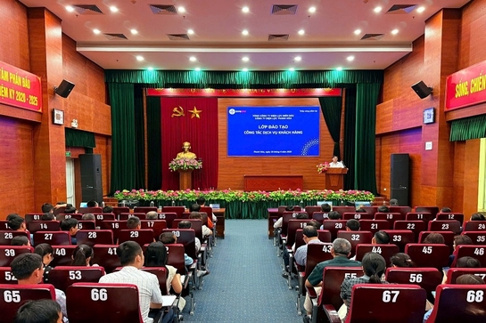 PC Thanh Hóa tổ chức đào tạo nâng cao chất lượng dịch vụ khách hàng