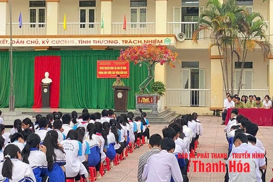 Nâng cao ý thức và trách nhiệm của người dân về phòng, chống cháy rừng