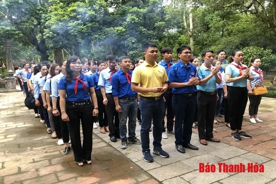 Giáo dục truyền thống cách mạng cho thế hệ trẻ