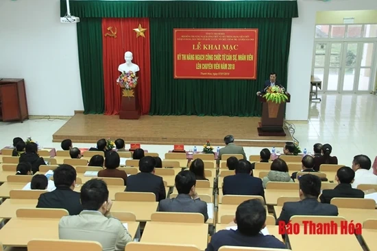Khai mạc thi nâng ngạch công chức từ cán sự, nhân viên lên chuyên viên năm 2018