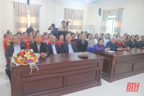 Ra mắt tập ca khúc “Hát về Câu lạc bộ Hàm Rồng”