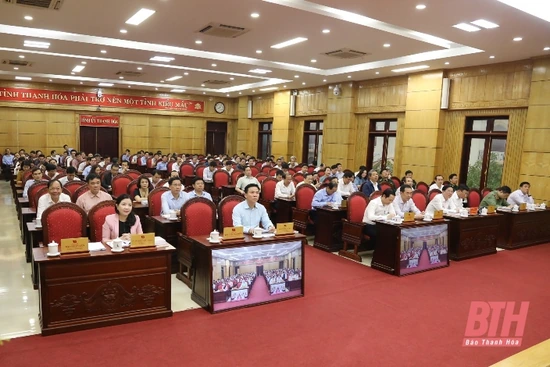 Ngày thứ hai, Hội nghị trực tuyến toàn quốc nghiên cứu, học tập, quán triệt Nghị quyết Đại hội Đảng lần thứ XIII