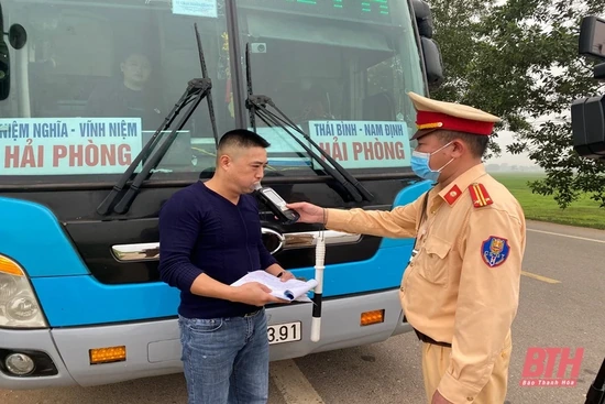 Thanh Hóa: Kiểm tra, xử lý  gần 2.500 trường hợp vi phạm  về nồng độ cồn , ma túy