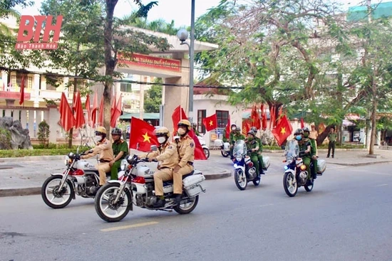 Nhân Lễ kỷ niệm 60 năm đô thị Sầm Sơn và khai mạc Lễ hội du lịch biển năm 2023: Xây dựng thành phố biển an toàn, thân thiện