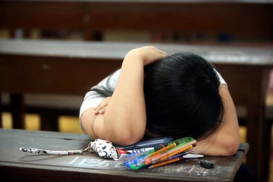 Không lựa chọn thay con