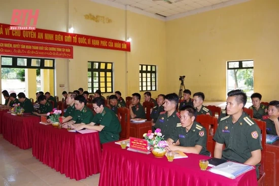 Nâng cao nghiệp vụ biên phòng cho cán bộ Quân đội Nhân dân Lào