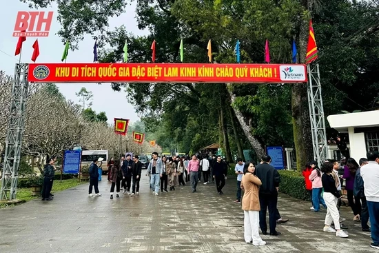 Miễn phí vé tham quan Khu di tích quốc gia đặc biệt Lam Kinh dịp Tết Nguyên đán Giáp Thìn