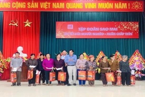 Sao Mai Group mang “Tết ấm” đến với hơn 1.000 hộ nghèo, khó khăn tỉnh Thanh Hóa