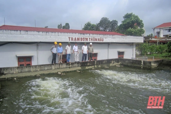 Hậu Lộc: Chủ  động khắc phục tình trạng nhiễm mặn, đảm bảo đủ nguồn nước tưới cho sản xuất nông nghiệp