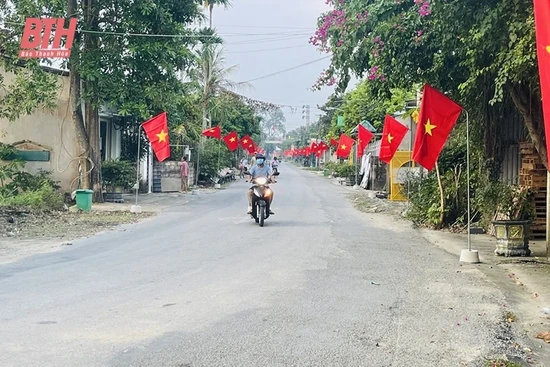 Nhân lên niềm tự hào từ “Đường cờ Tổ quốc”