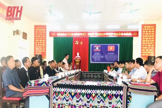 Ký kết bản ghi nhớ kết nghĩa cụm dân cư hai bên biên giới năm 2024