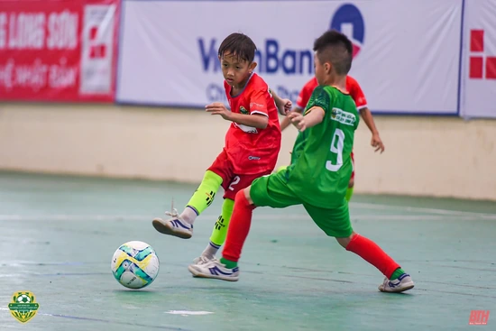 Thể hiện bản lĩnh trên chấm luân lưu, Nông Cống xuất sắc vào chung kết lứa tuổi U8